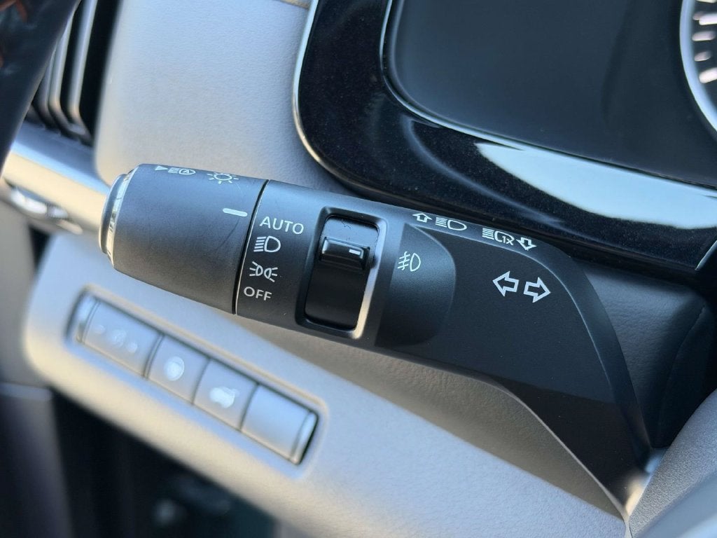2025 Nissan Pathfinder Rock Creek