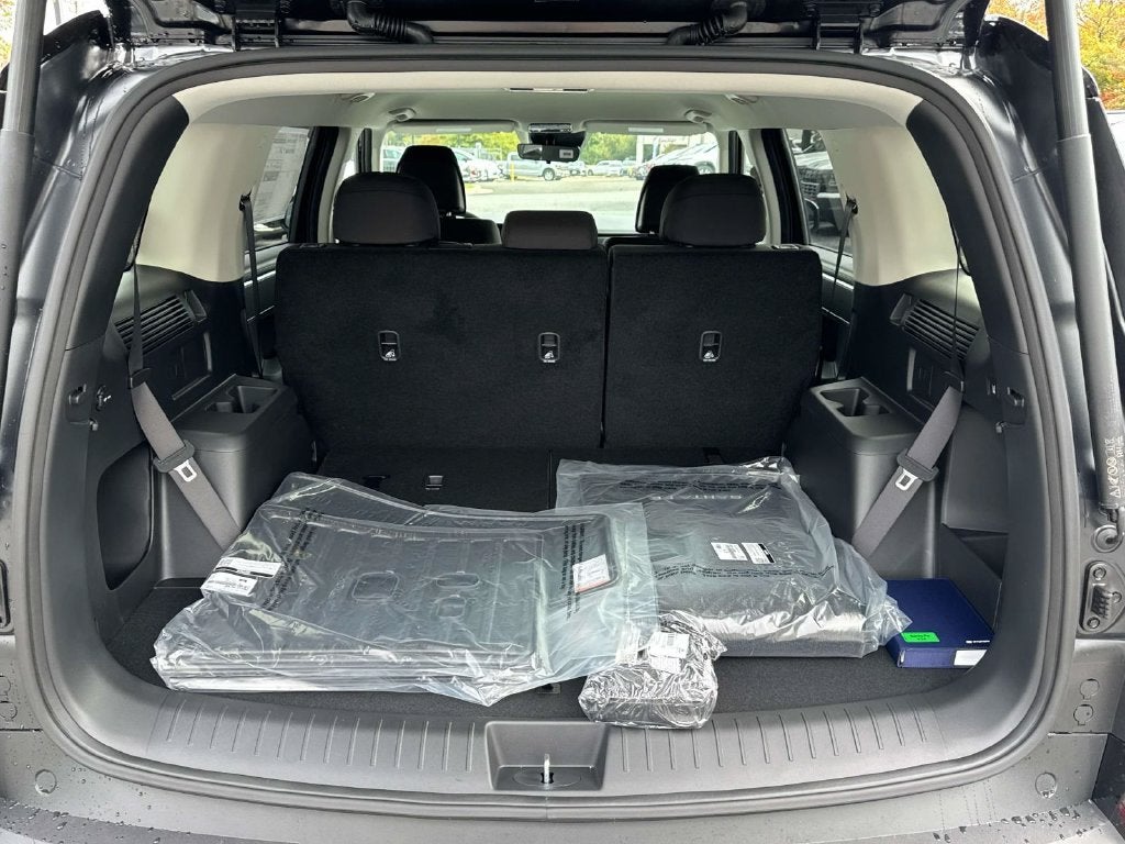 2027 Hyundai Santa Fe SE