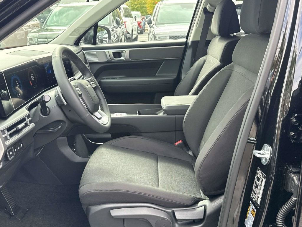 2027 Hyundai Santa Fe SE
