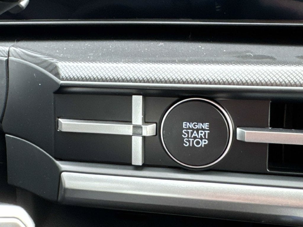 2027 Hyundai Santa Fe SE