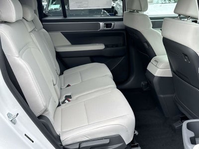 2027 Hyundai Santa Fe SE
