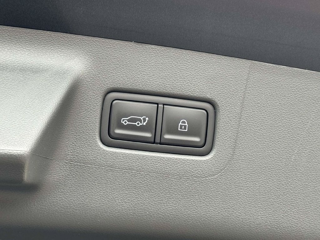 2027 Hyundai Santa Fe SE