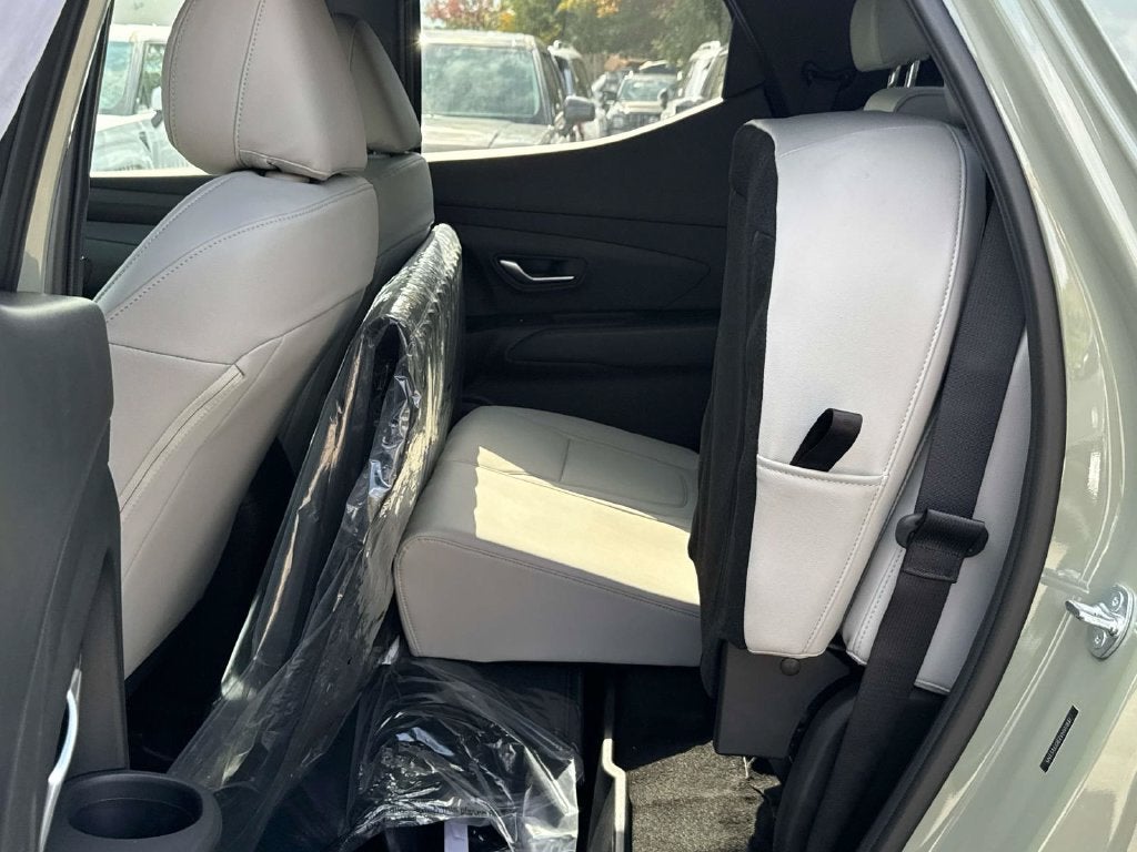 2027 Hyundai Santa Cruz SE