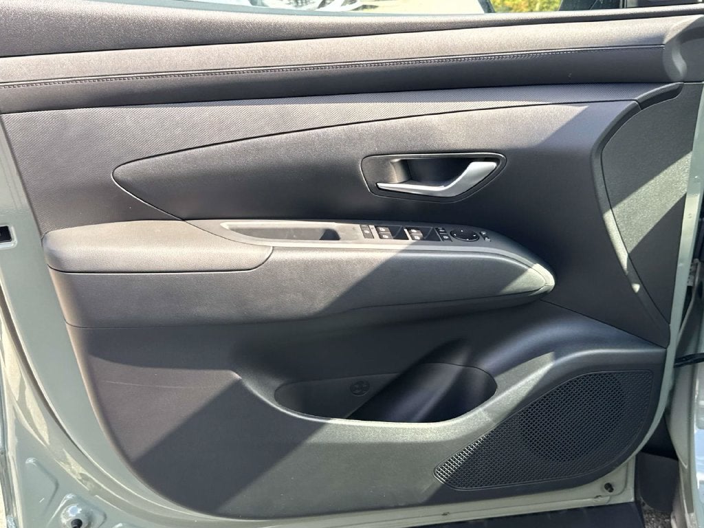 2027 Hyundai Santa Cruz SE