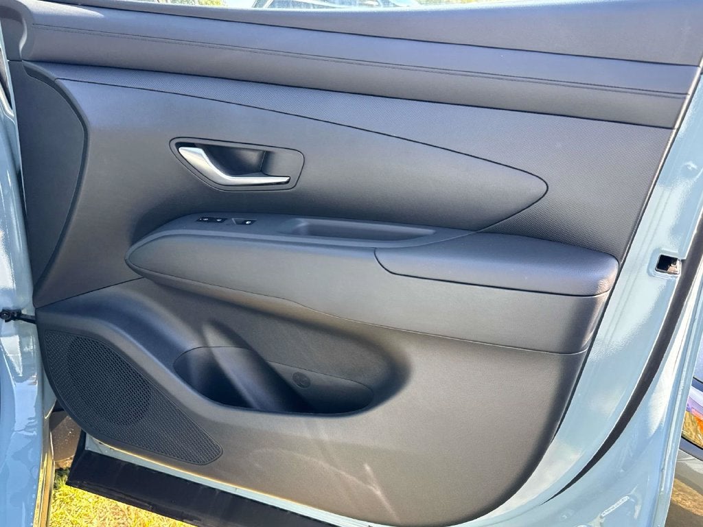 2027 Hyundai Santa Cruz SE