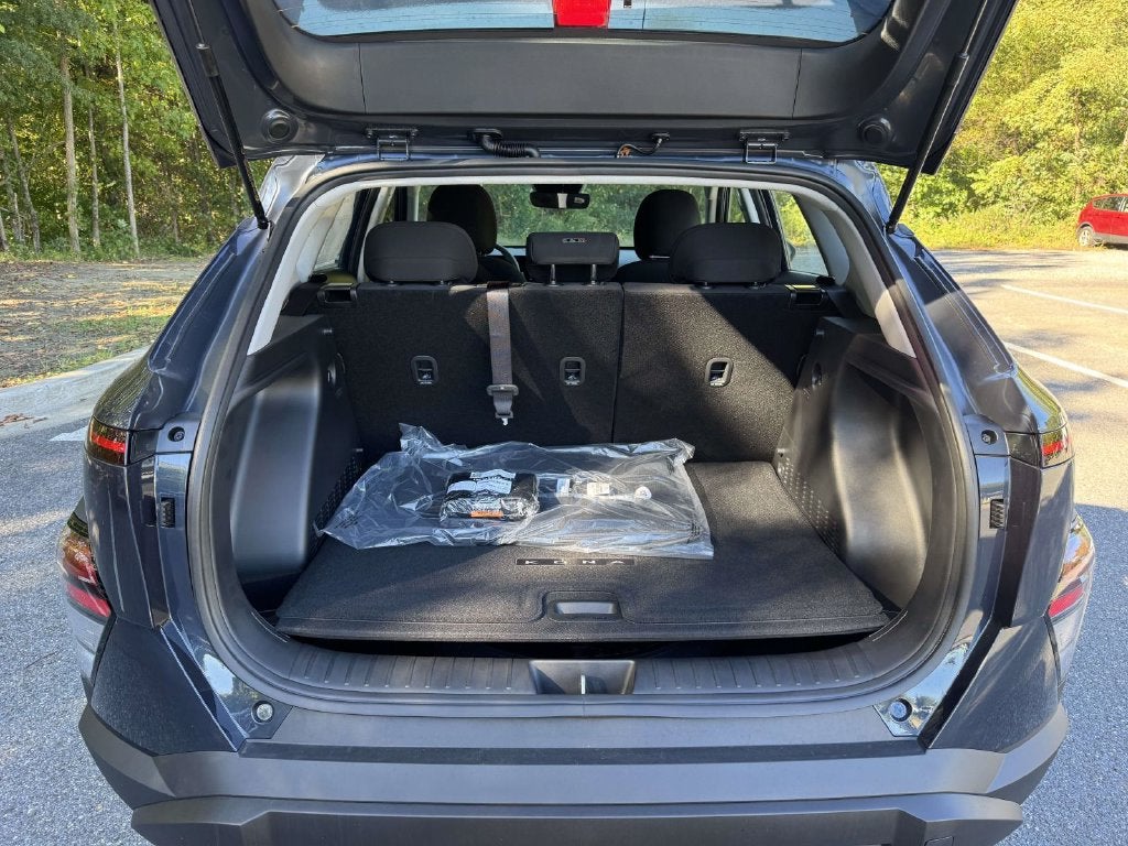 2027 Hyundai Kona SE