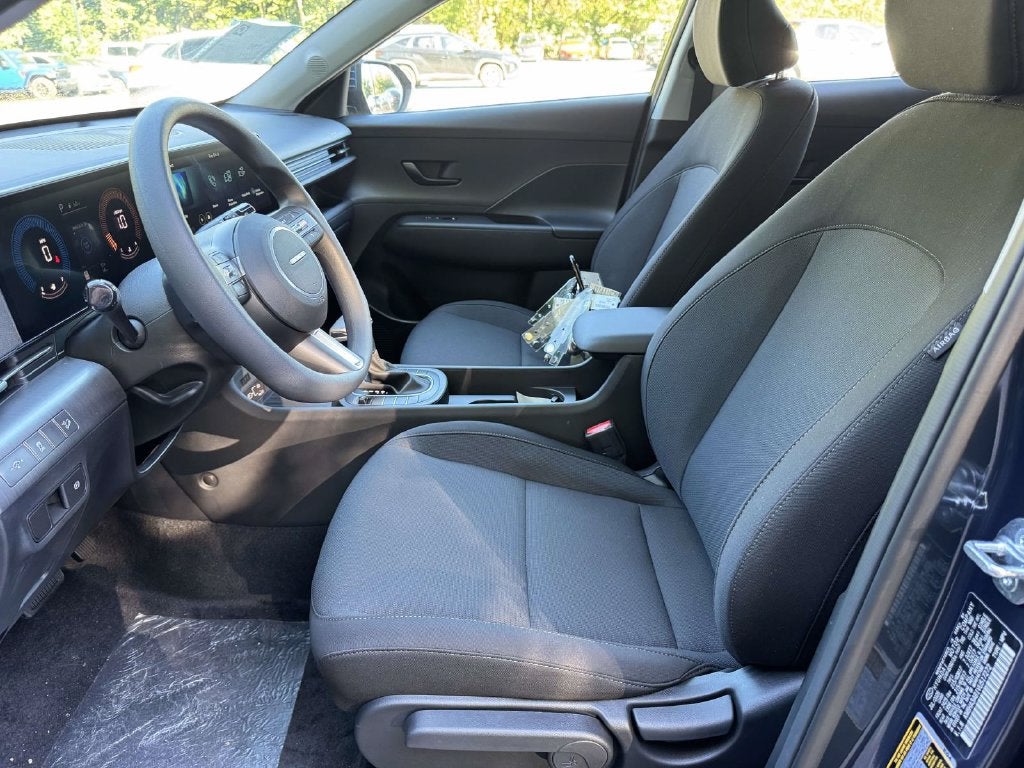 2027 Hyundai Kona SE