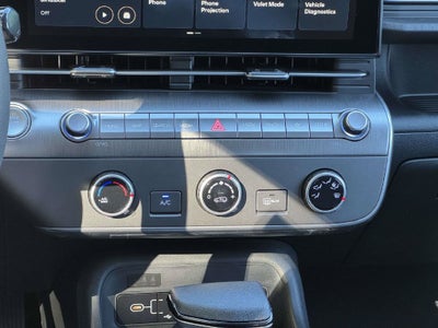 2027 Hyundai Kona SE