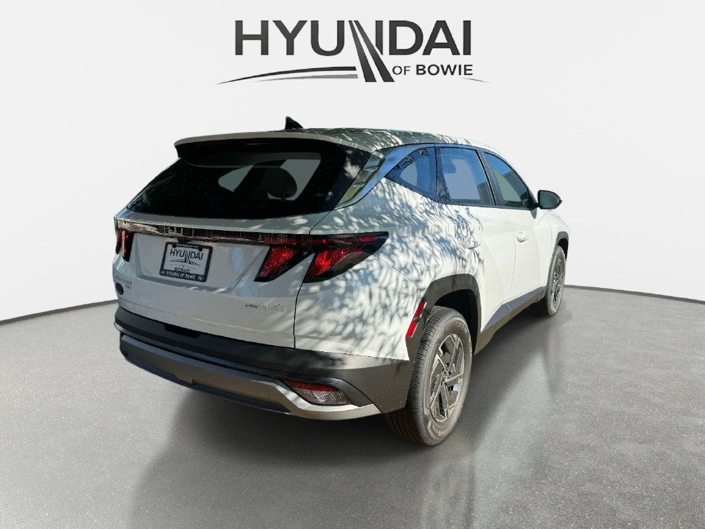 2026 Hyundai Tucson Hybrid Blue SE