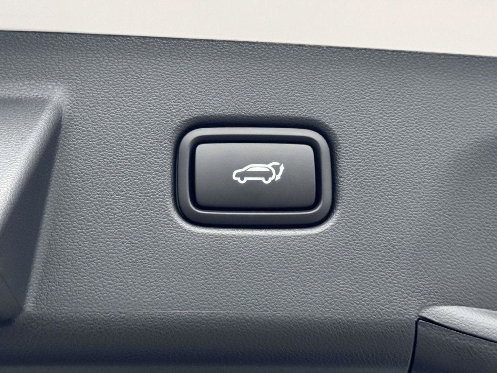2026 Hyundai Tucson Hybrid Night