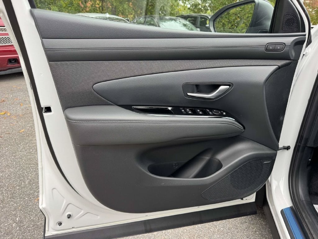 2026 Hyundai Tucson Hybrid Night