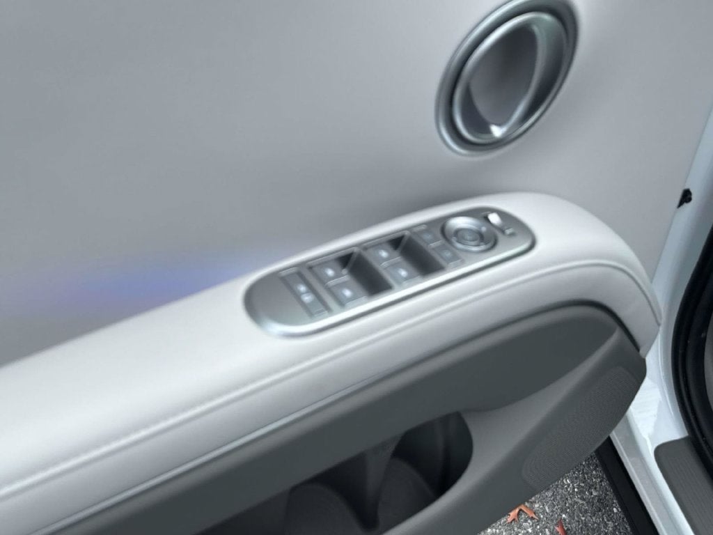 2026 Hyundai Palisade Hybrid SEL Premium 7 Passenger
