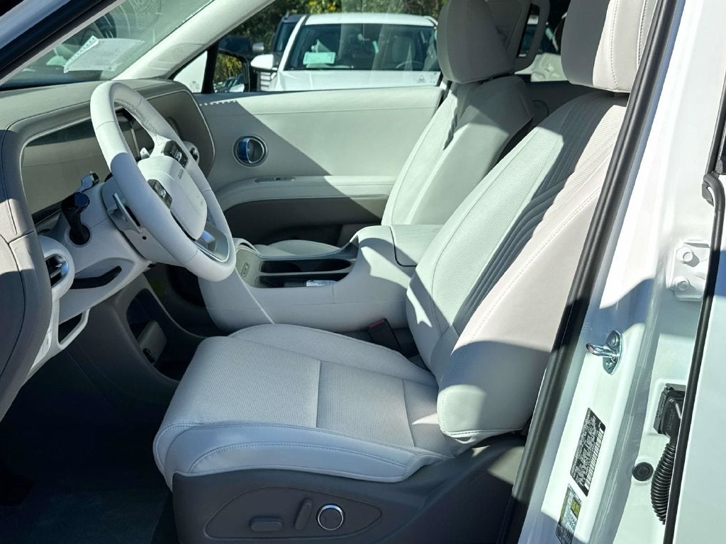 2027 Hyundai Palisade SEL 8 Passenger