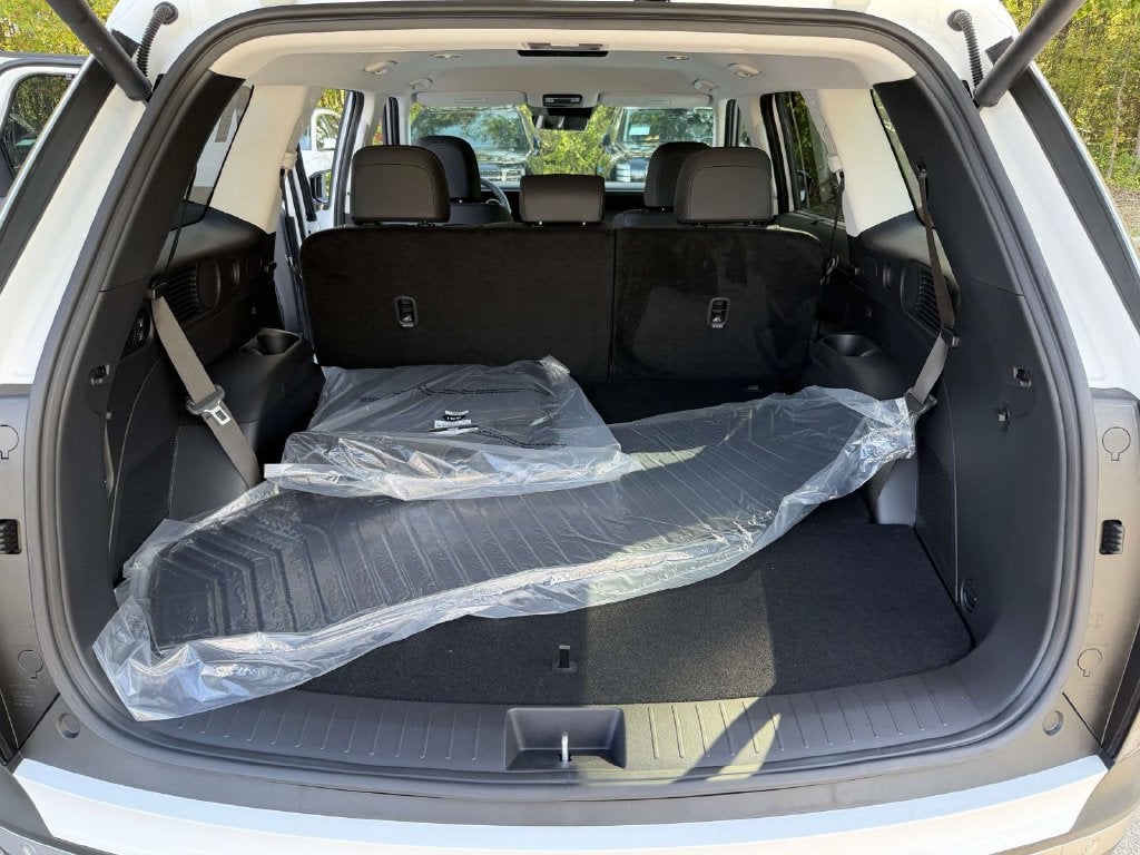 2027 Hyundai Palisade SEL 8 Passenger