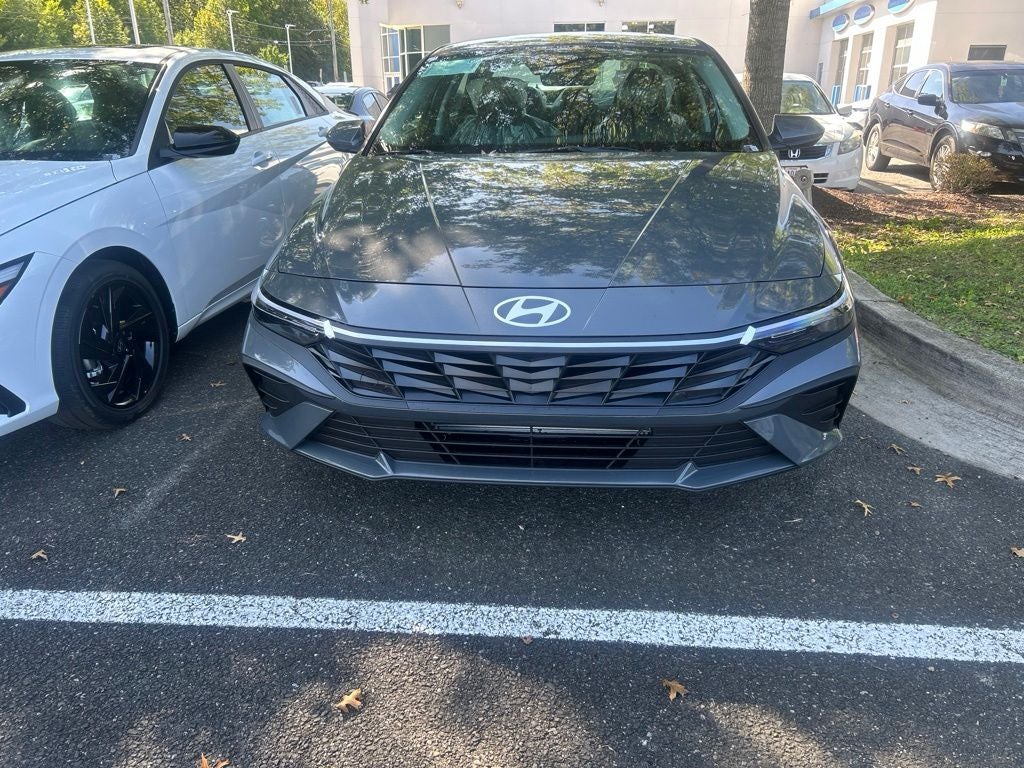 2026 Hyundai Elantra SE