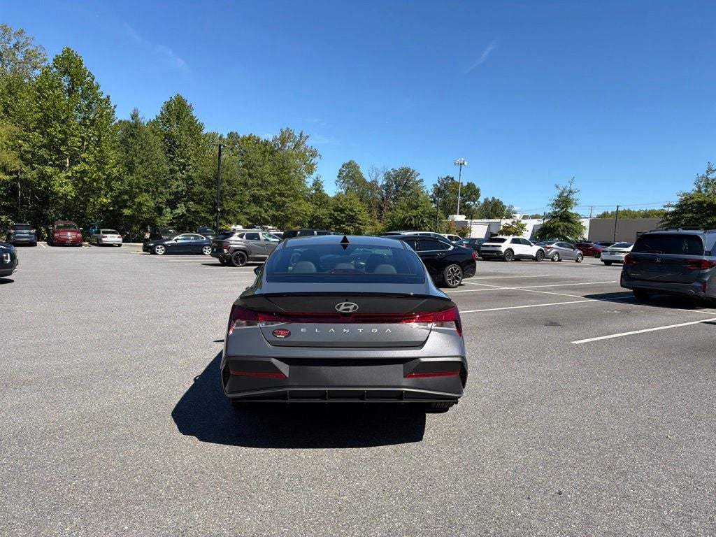2026 Hyundai Elantra SEL Sport Plus