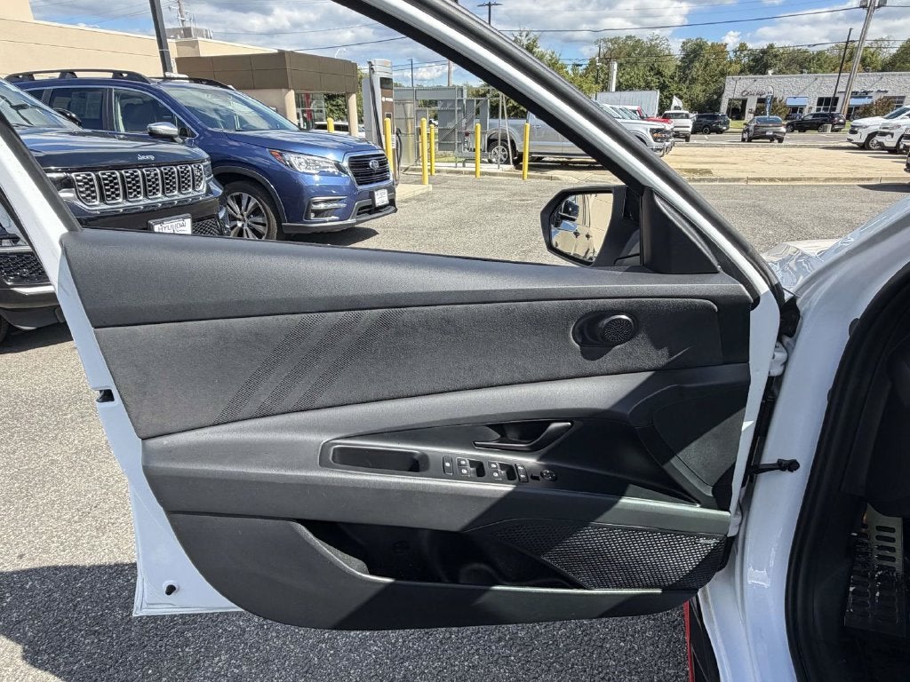 2024 Hyundai Elantra N Base