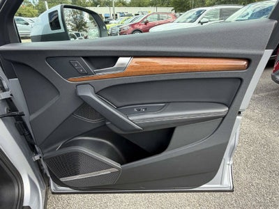2023 Audi Q5 45 S line Premium quattro
