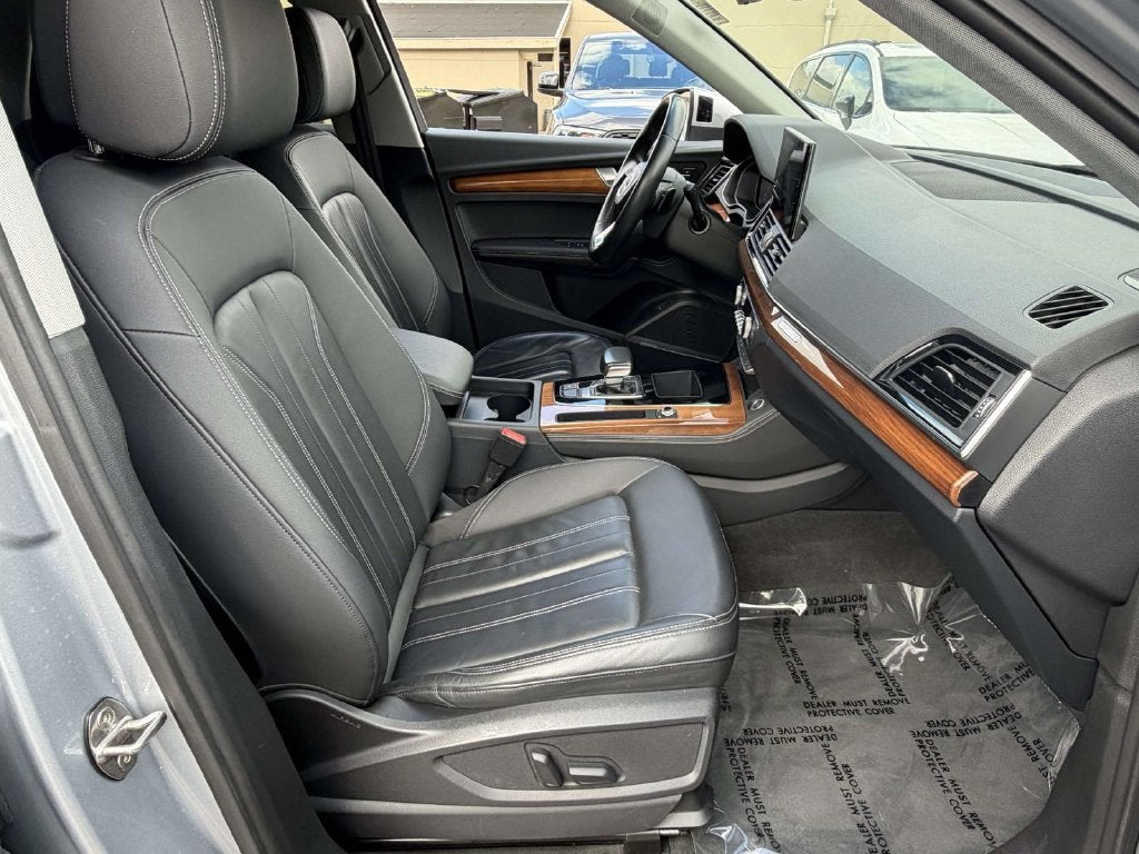 2023 Audi Q5 45 S line Premium quattro