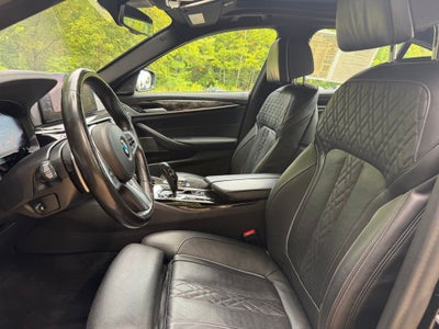 2022 BMW 5 Series M550i xDrive