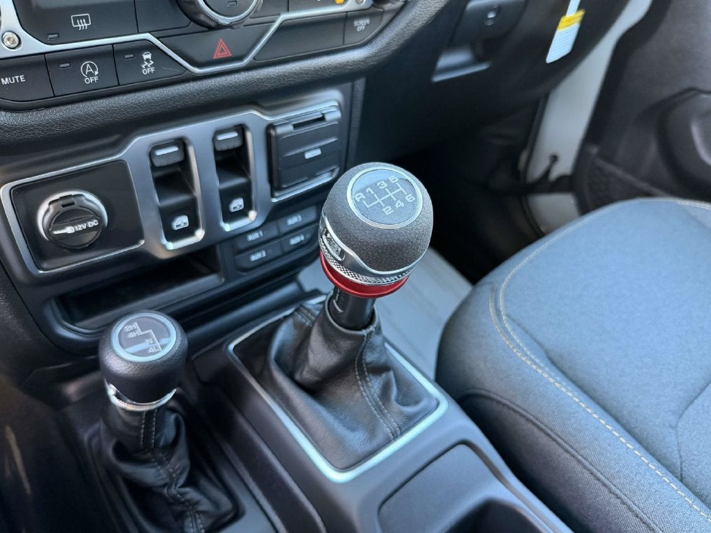 2027 Jeep Wrangler WRANGLER 2-DOOR SPORT