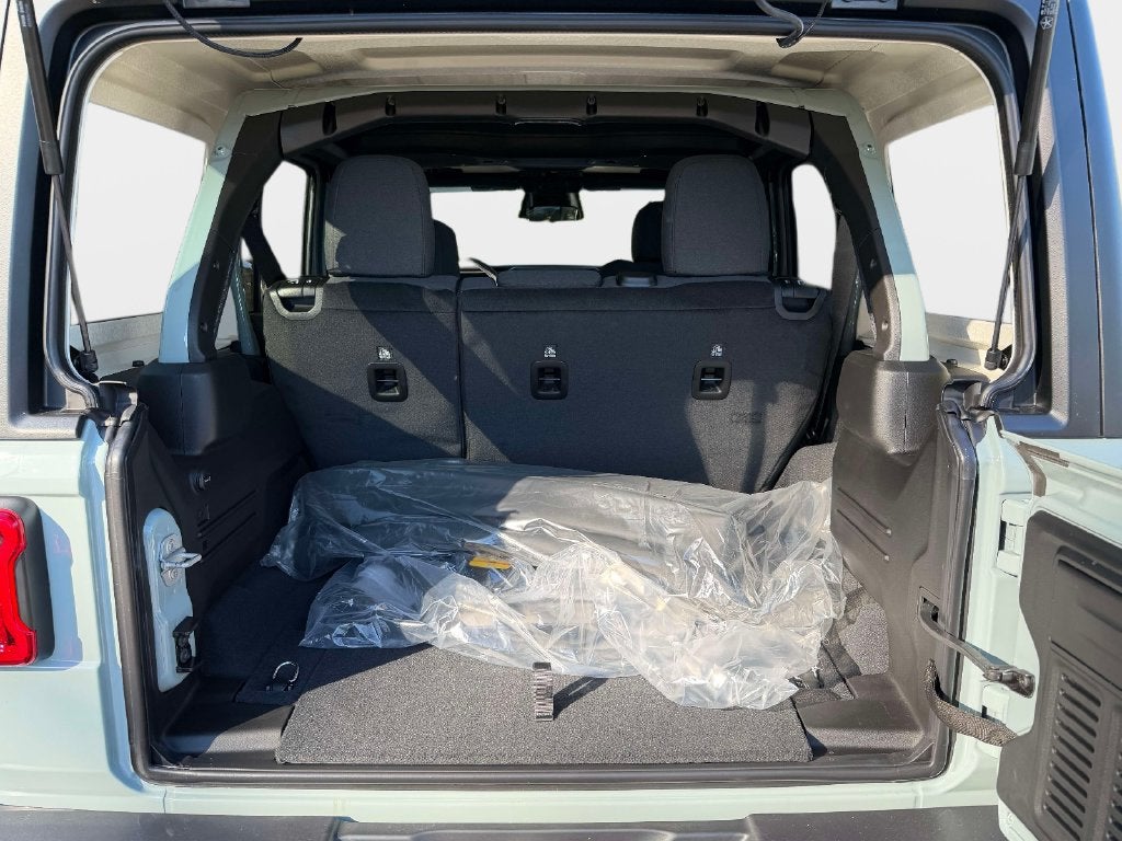2027 Jeep Wrangler WRANGLER 4-DOOR SPORT S