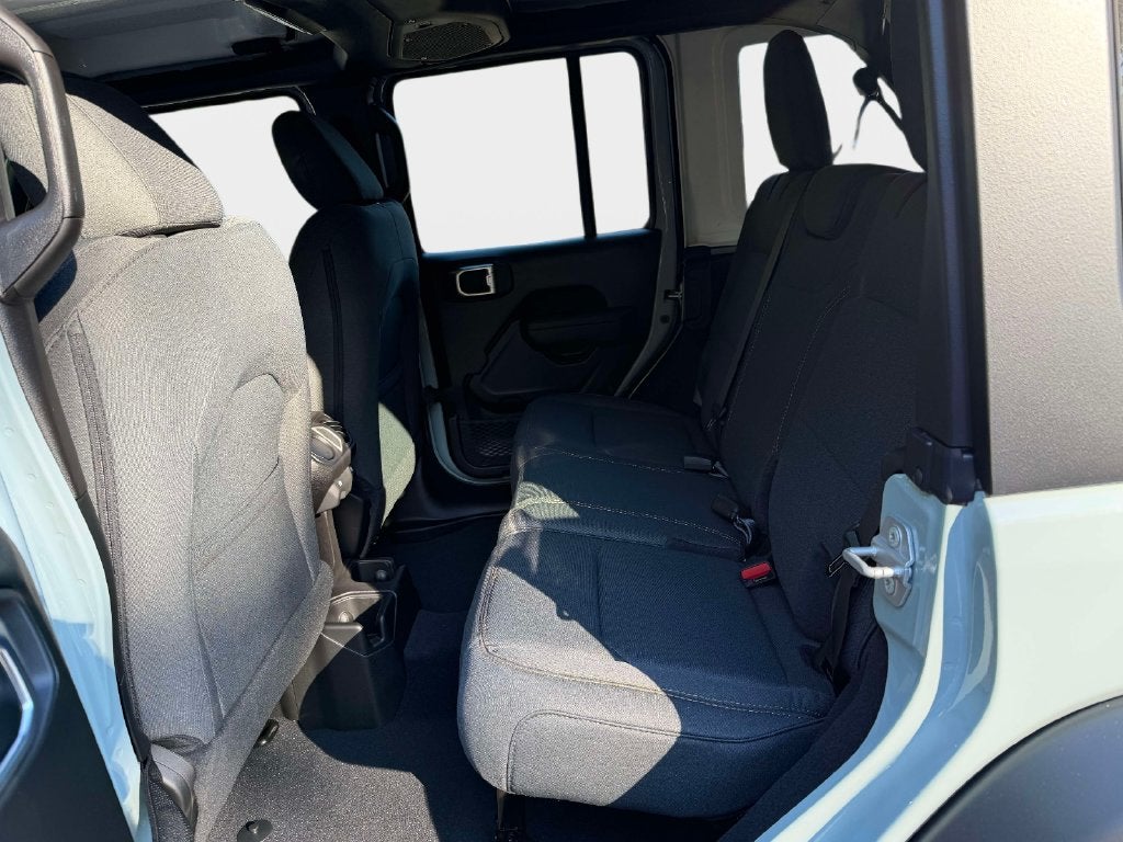 2027 Jeep Wrangler WRANGLER 4-DOOR SPORT S