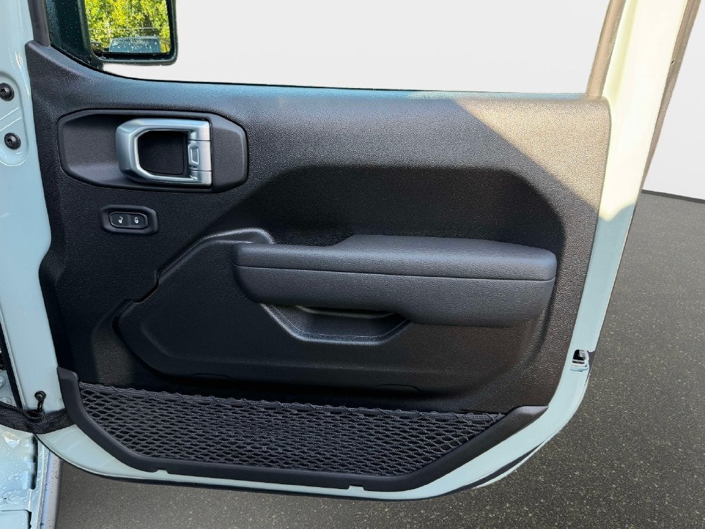 2027 Jeep Wrangler WRANGLER 4-DOOR WILLYS