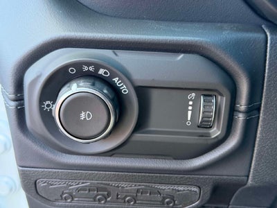 2027 Jeep Wrangler WRANGLER 4-DOOR SAHARA