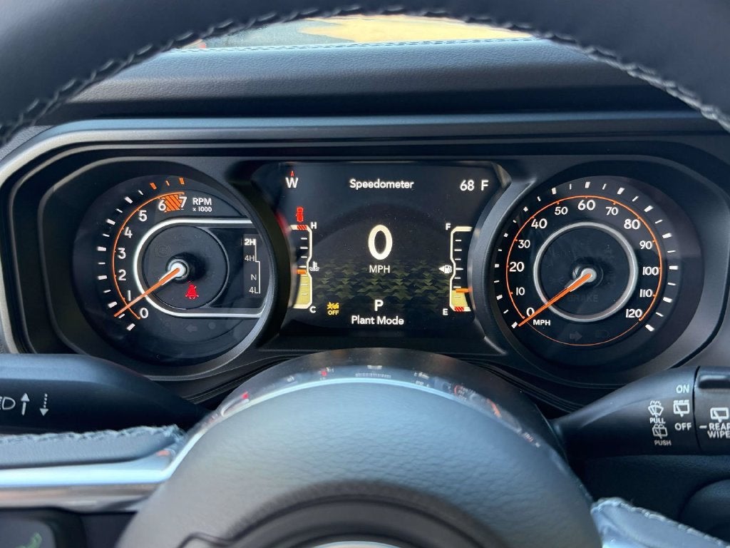 2027 Jeep Wrangler WRANGLER 4-DOOR SAHARA