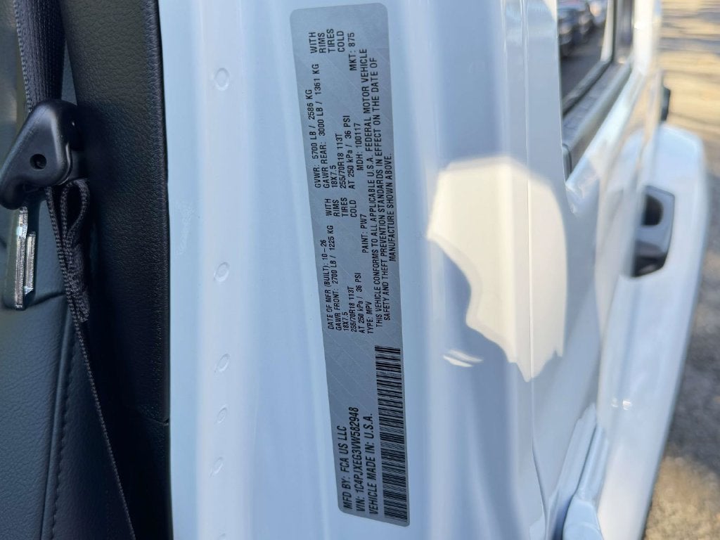 2027 Jeep Wrangler WRANGLER 4-DOOR SAHARA