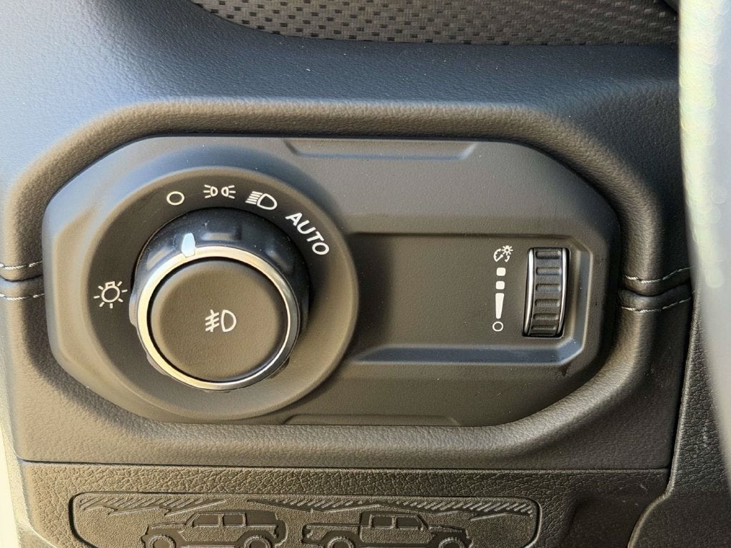 2027 Jeep Wrangler WRANGLER 4-DOOR RUBICON