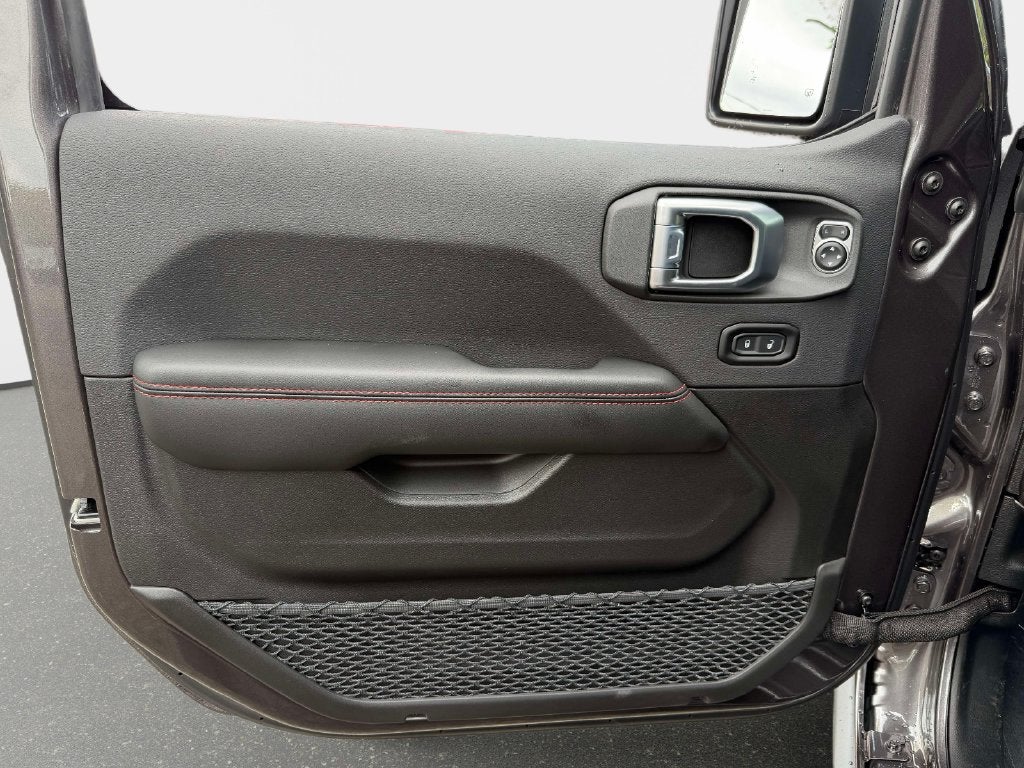 2027 Jeep Wrangler WRANGLER 4-DOOR RUBICON