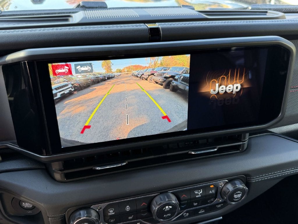 2027 Jeep Wrangler WRANGLER 4-DOOR RUBICON