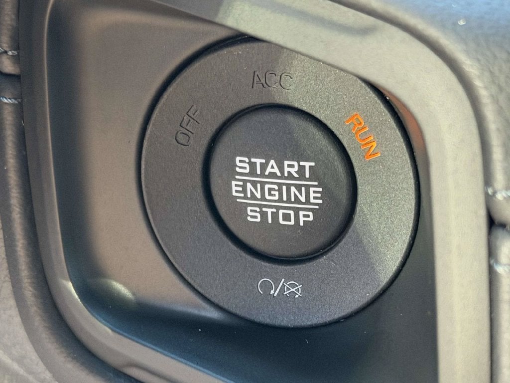 2027 Jeep Wrangler WRANGLER 4-DOOR RUBICON
