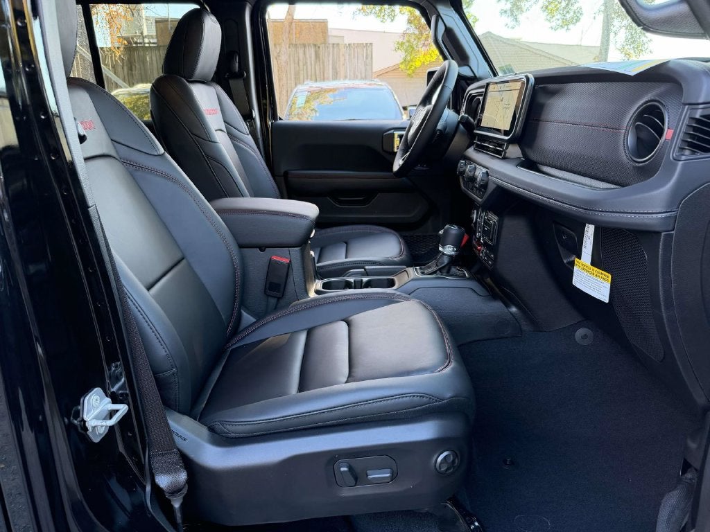 2027 Jeep Wrangler WRANGLER 4-DOOR RUBICON