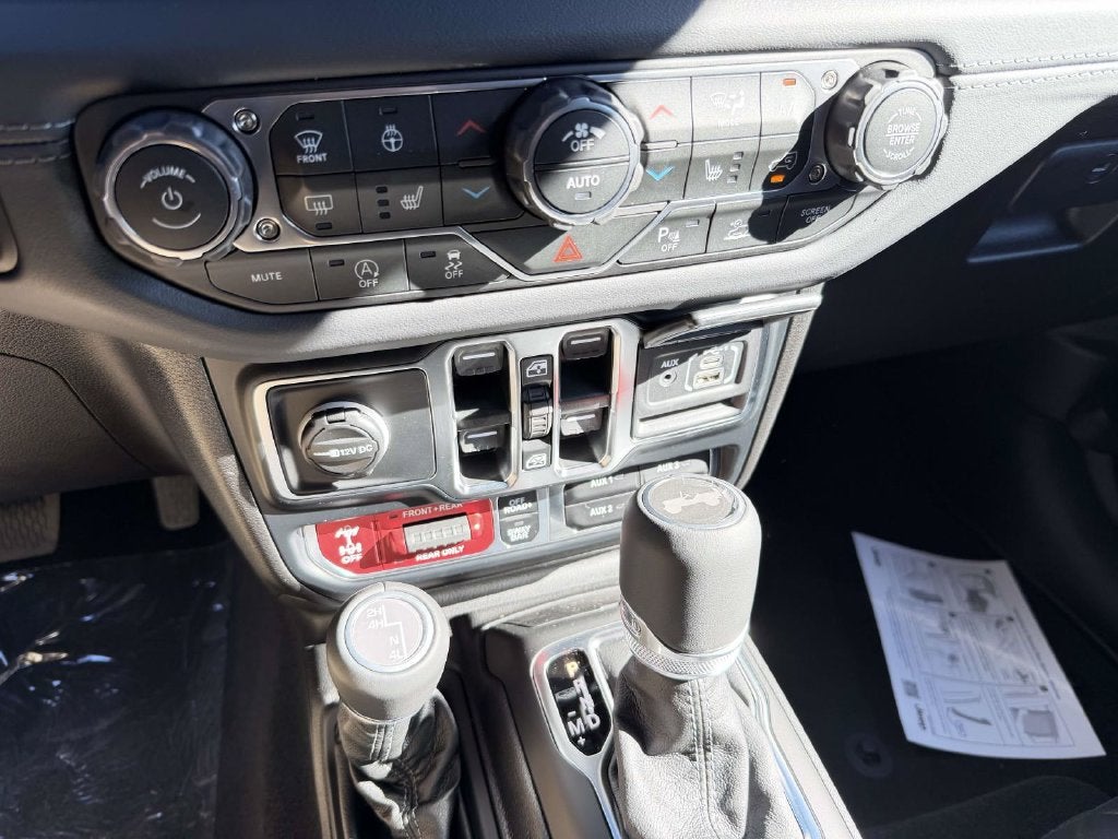 2027 Jeep Wrangler WRANGLER 4-DOOR RUBICON