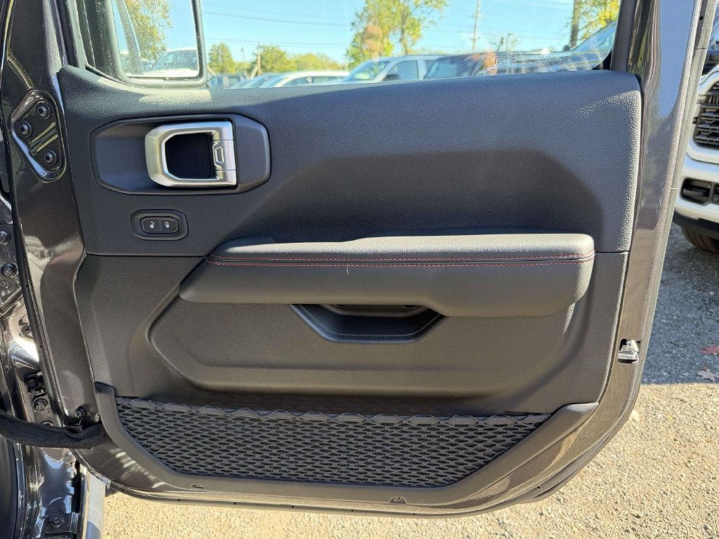 2027 Jeep Wrangler WRANGLER 4-DOOR RUBICON
