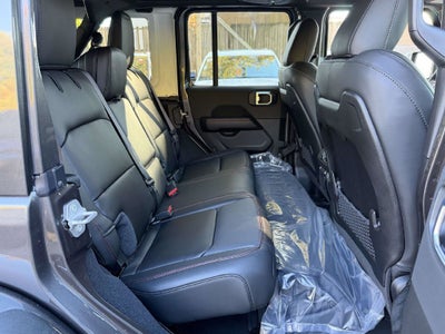 2027 Jeep Wrangler WRANGLER 4-DOOR RUBICON