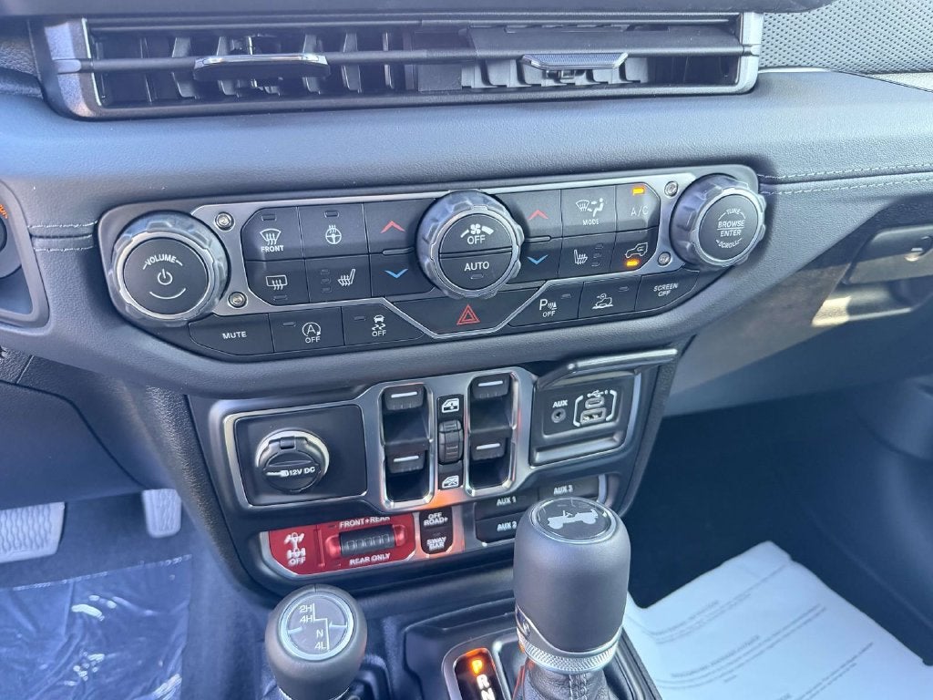 2027 Jeep Wrangler WRANGLER 4-DOOR RUBICON