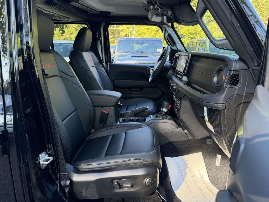 2027 Jeep Wrangler WRANGLER 4-DOOR RUBICON