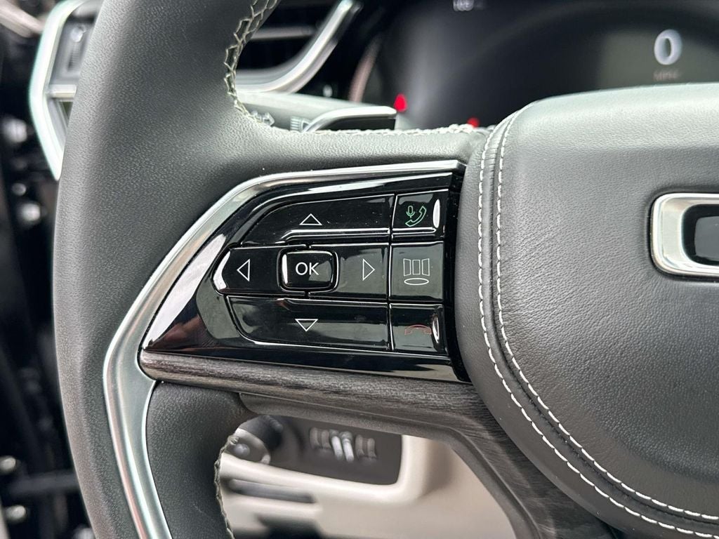 2023 Jeep Grand Cherokee Overland