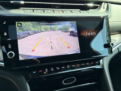 2027 Jeep Grand Cherokee GRAND CHEROKEE LAREDO ALTITUDE 4X4