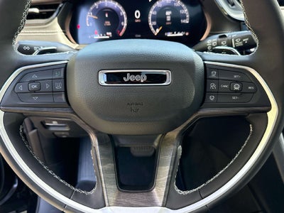 2027 Jeep Grand Cherokee GRAND CHEROKEE LAREDO ALTITUDE 4X4