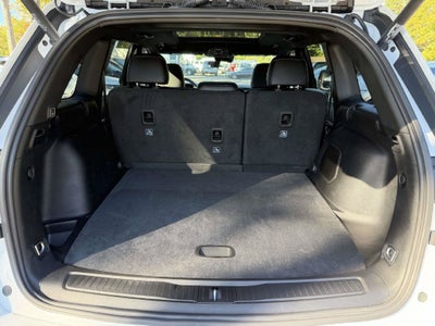 2027 Jeep Grand Cherokee GRAND CHEROKEE LIMITED 4X4
