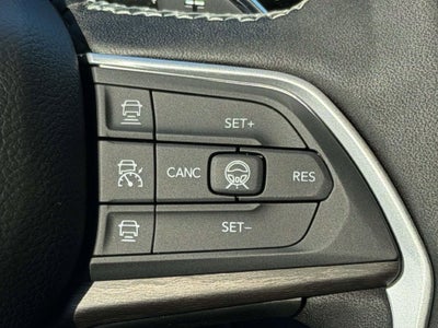 2027 Jeep Grand Cherokee GRAND CHEROKEE LIMITED 4X4