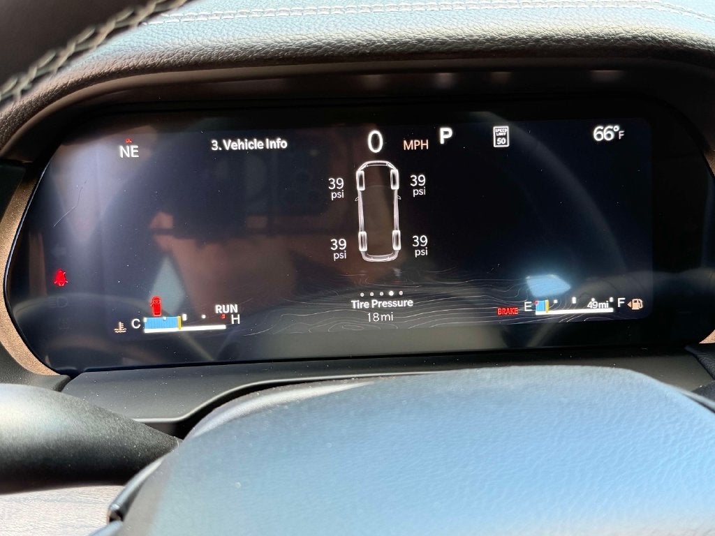 2027 Jeep Grand Cherokee GRAND CHEROKEE L LAREDO ALTITUDE 4X4