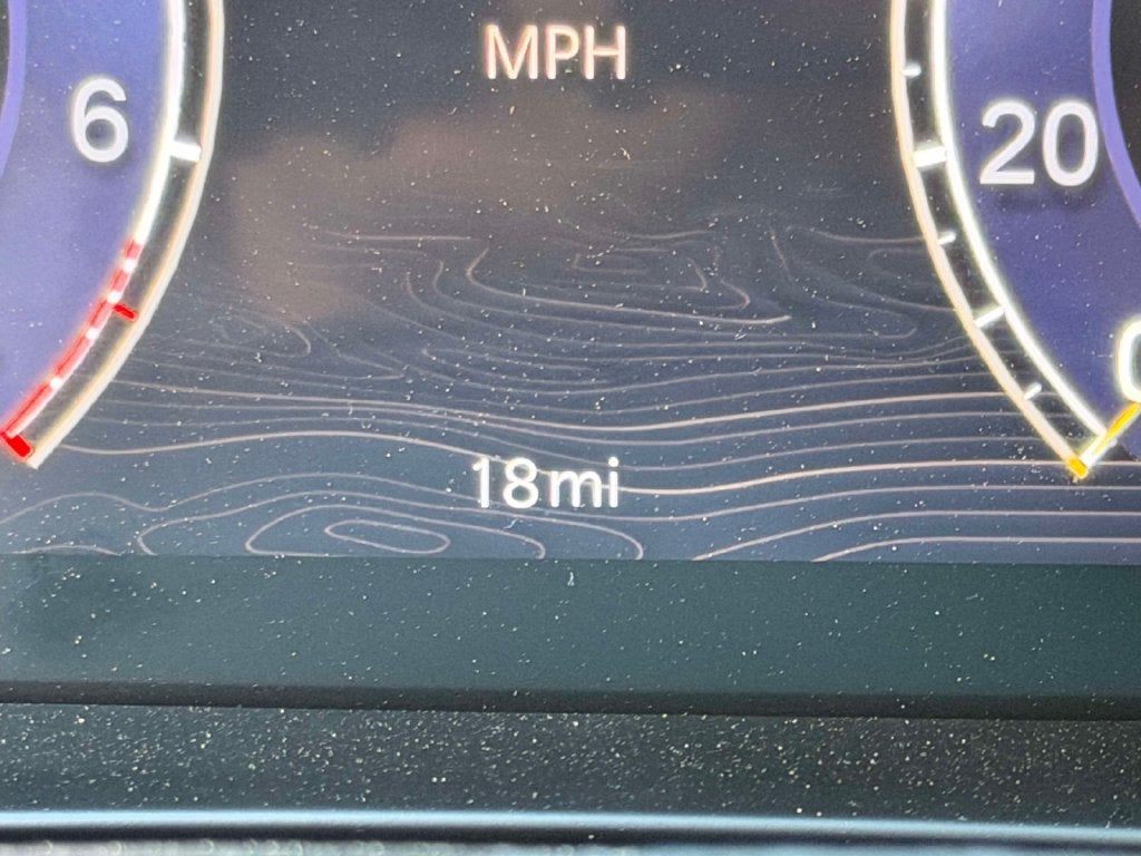 2027 Jeep Grand Cherokee GRAND CHEROKEE L LAREDO ALTITUDE 4X4