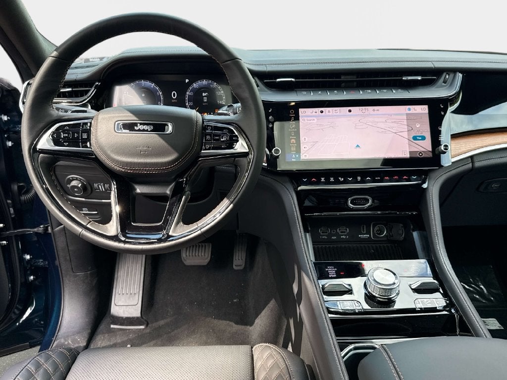 2027 Jeep Grand Cherokee GRAND CHEROKEE L SUMMIT 4X4