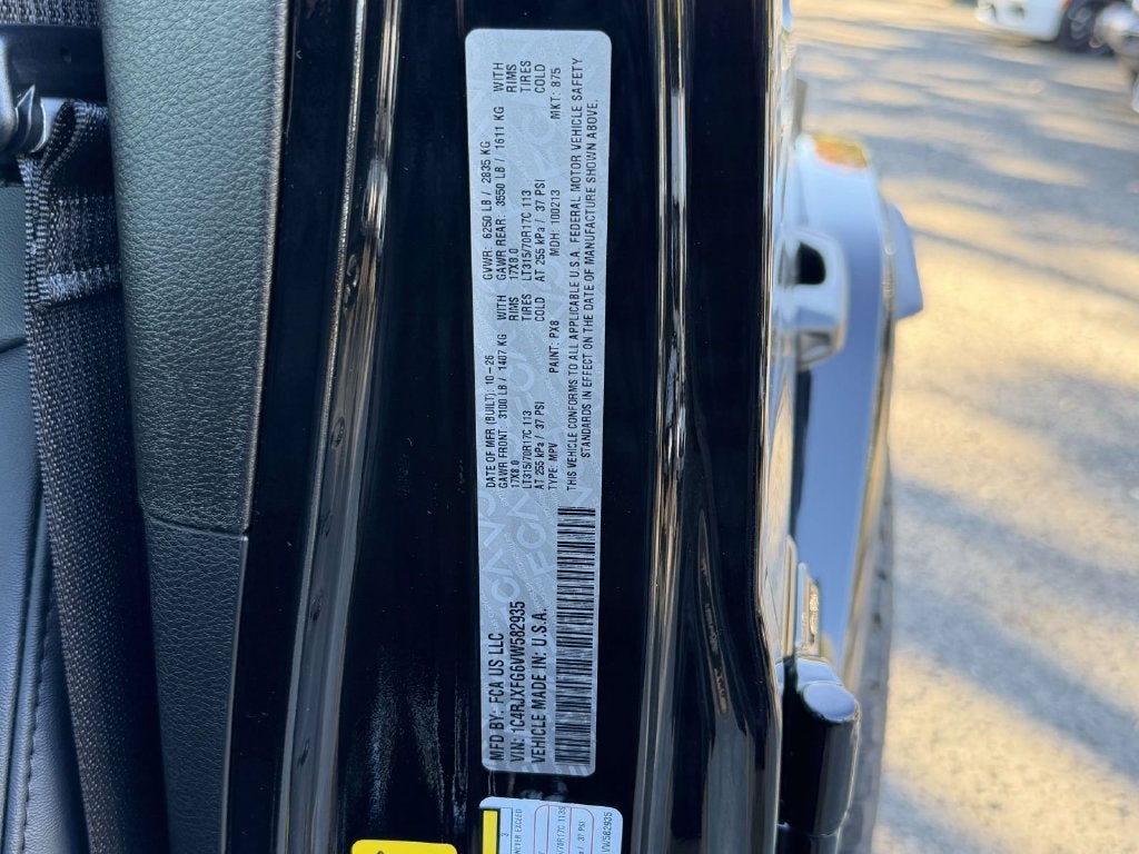 2027 Jeep Wrangler WRANGLER 4-DOOR RUBICON X